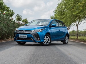 YARiS L 