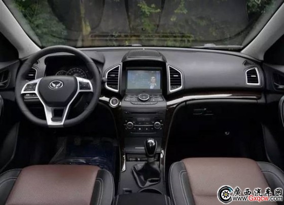 g֮x15f(wn)Ԫԃ(ni)Ʒ|(zh)SUV 